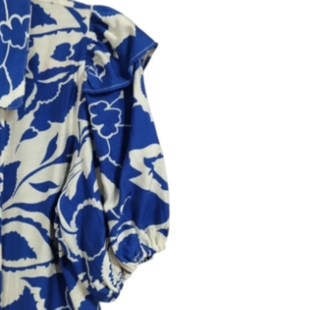 Anthropologie Blue & White Floral Puff Sleeve Button Front Structured Collar